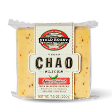 Cargar imagen en el visor de la galería, Spicy Original Chao Slices with Jalapeño Peppers, Field Roast 200 g